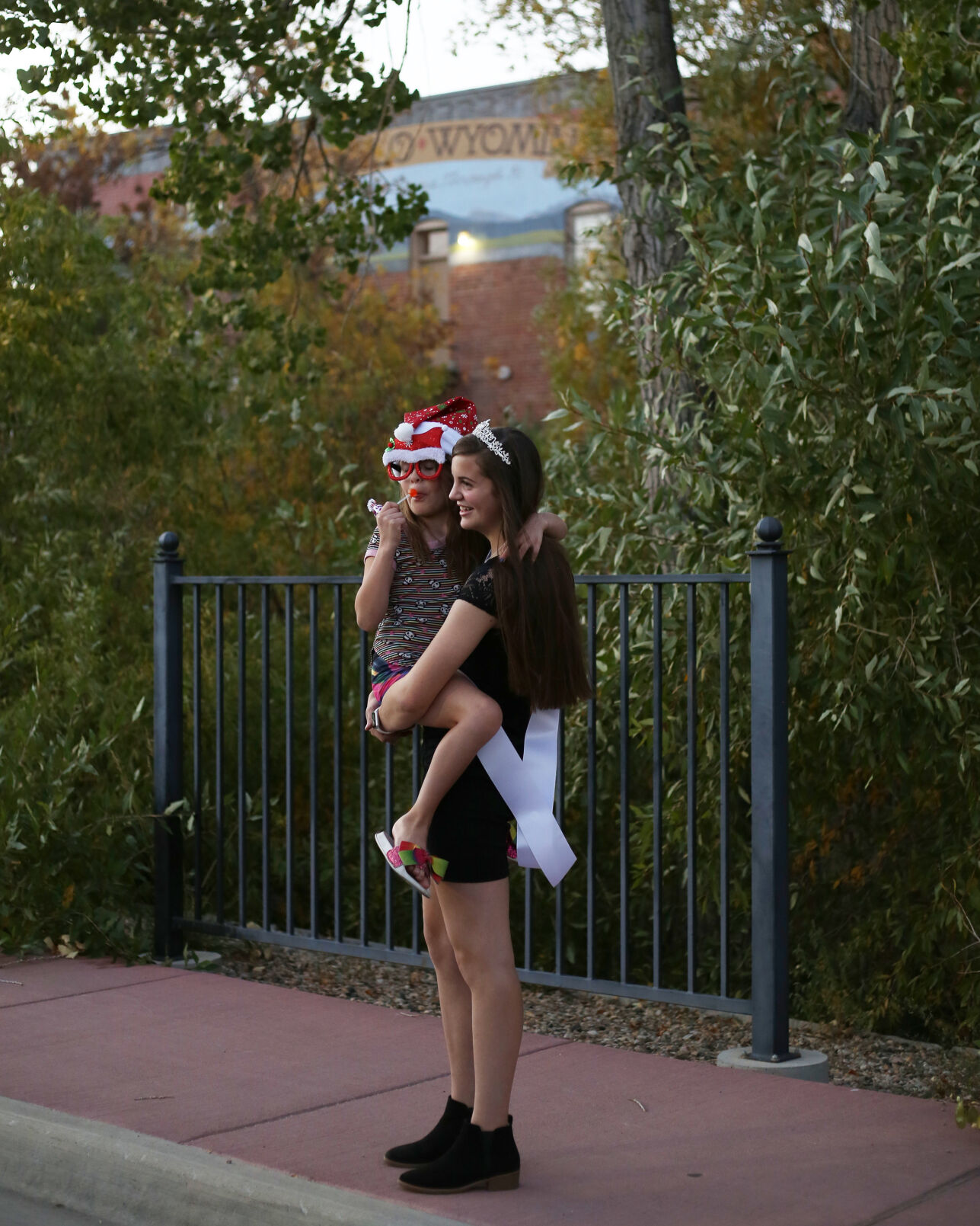 Maddison Bartlett holds Grace Kaiser